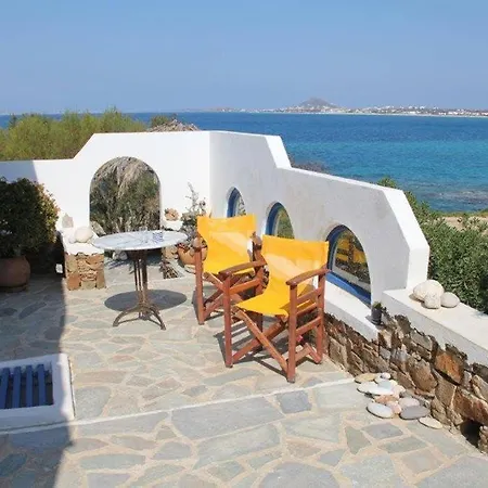 Beach House By The Setting Sun Dom wakacyjny Naxos City